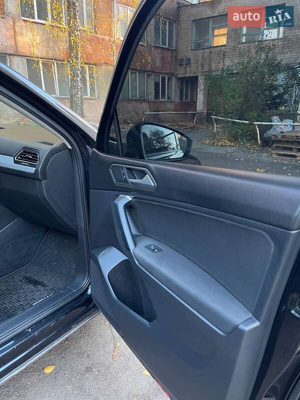 Внедорожник / Кроссовер Volkswagen Tiguan 2019 в Виннице