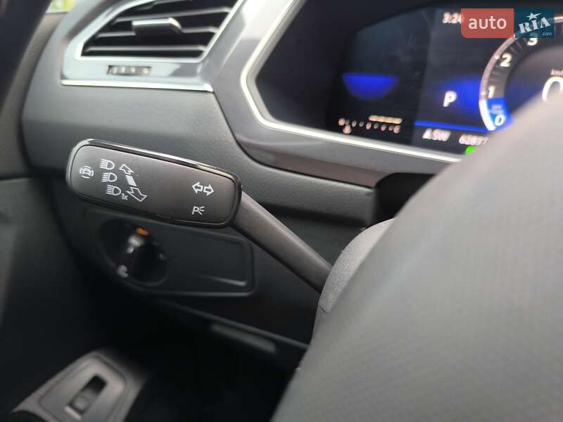 Внедорожник / Кроссовер Volkswagen Tiguan 2021 в Киеве фото 34 Внедорожник / Кроссовер Volkswagen Tiguan 2021 в Киеве