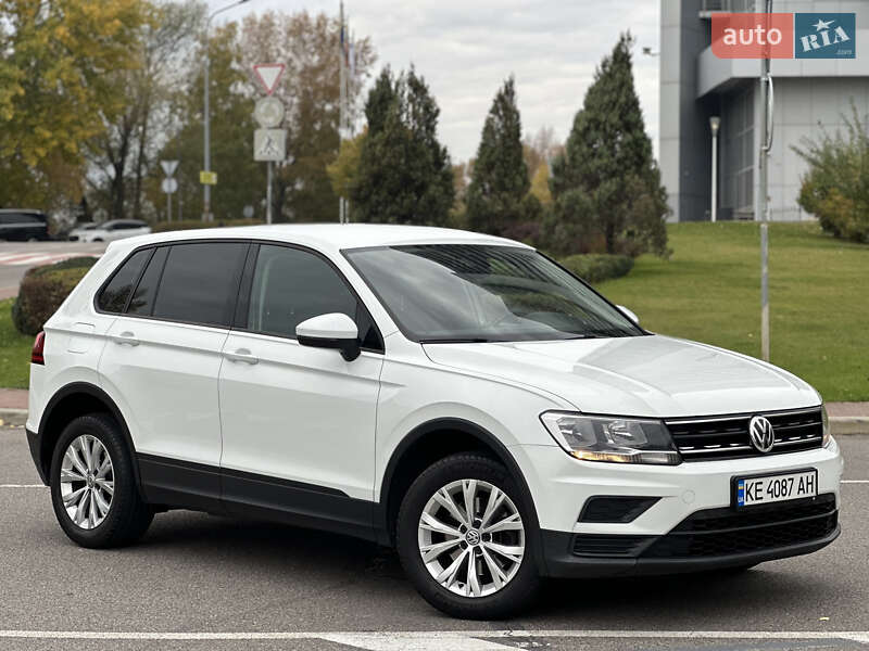 Позашляховик / Кросовер Volkswagen Tiguan 2017 в Києві