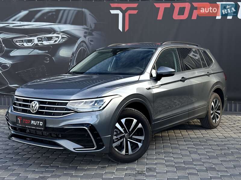 Позашляховик / Кросовер Volkswagen Tiguan 2024 в Львові