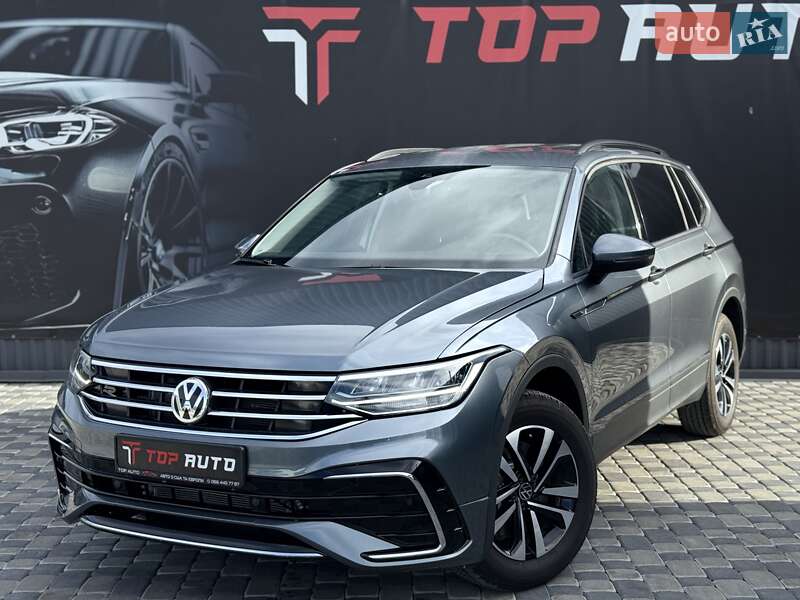 Позашляховик / Кросовер Volkswagen Tiguan 2024 в Львові