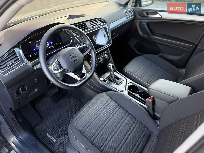 Позашляховик / Кросовер Volkswagen Tiguan 2024 в Львові