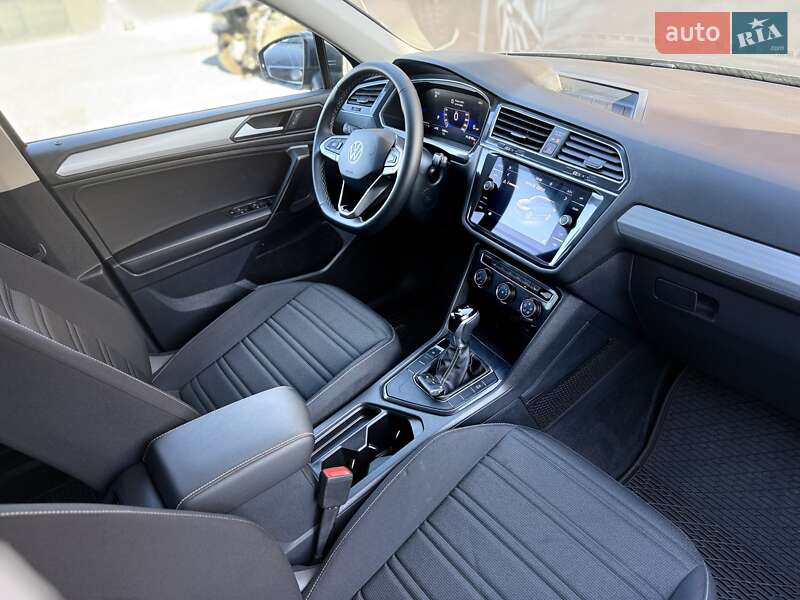 Позашляховик / Кросовер Volkswagen Tiguan 2024 в Львові