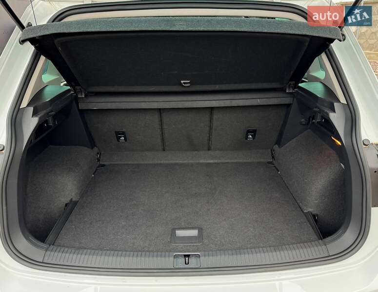 Внедорожник / Кроссовер Volkswagen Tiguan 2019 в Киеве