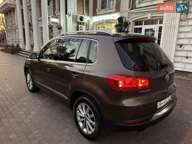 Внедорожник / Кроссовер Volkswagen Tiguan 2013 в Киеве фото 13 Внедорожник / Кроссовер Volkswagen Tiguan 2013 в Киеве