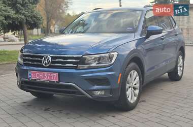Внедорожник / Кроссовер Volkswagen Tiguan 2018 в Дубно