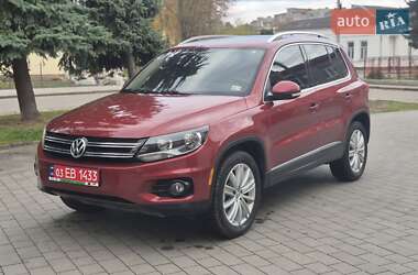 Внедорожник / Кроссовер Volkswagen Tiguan 2014 в Дубно