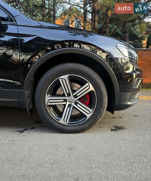 Внедорожник / Кроссовер Volkswagen Tiguan 2017 в Днепре фото 9 Внедорожник / Кроссовер Volkswagen Tiguan 2017 в Днепре