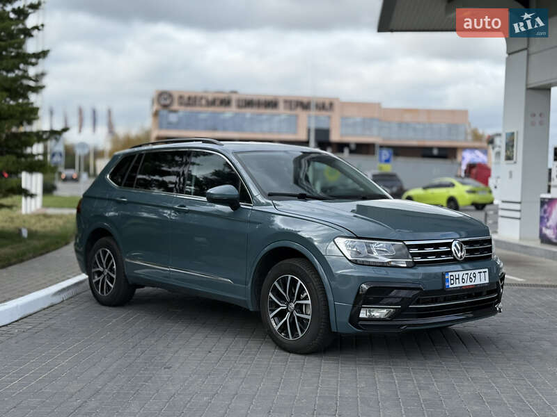 Внедорожник / Кроссовер Volkswagen Tiguan 2020 в Одессе