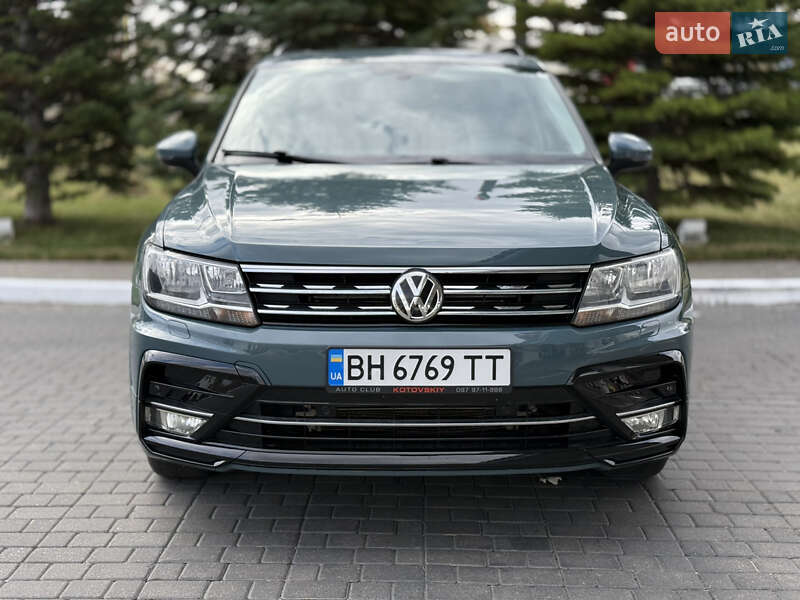 Внедорожник / Кроссовер Volkswagen Tiguan 2020 в Одессе