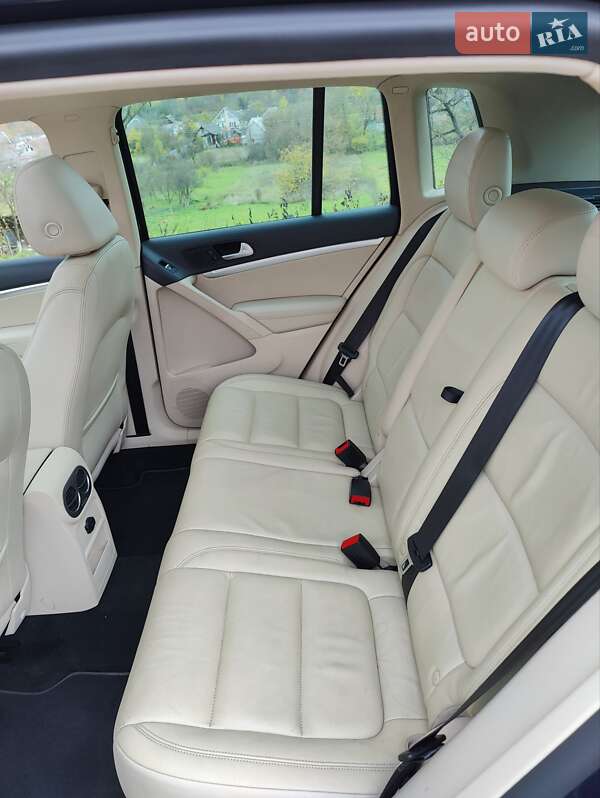 Внедорожник / Кроссовер Volkswagen Tiguan 2012 в Мукачево фото 6 Внедорожник / Кроссовер Volkswagen Tiguan 2012 в Мукачево