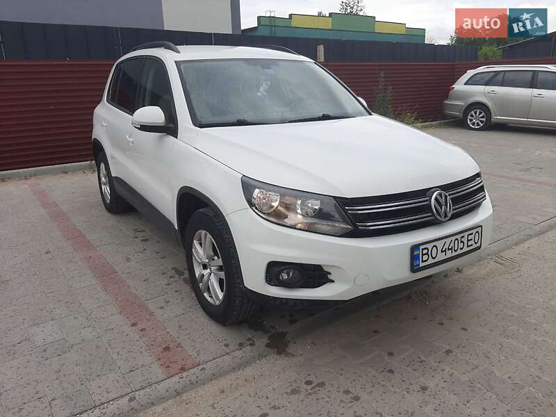 Позашляховик / Кросовер Volkswagen Tiguan 2016 в Тернополі