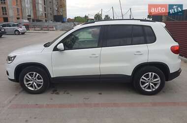 Позашляховик / Кросовер Volkswagen Tiguan 2016 в Тернополі
