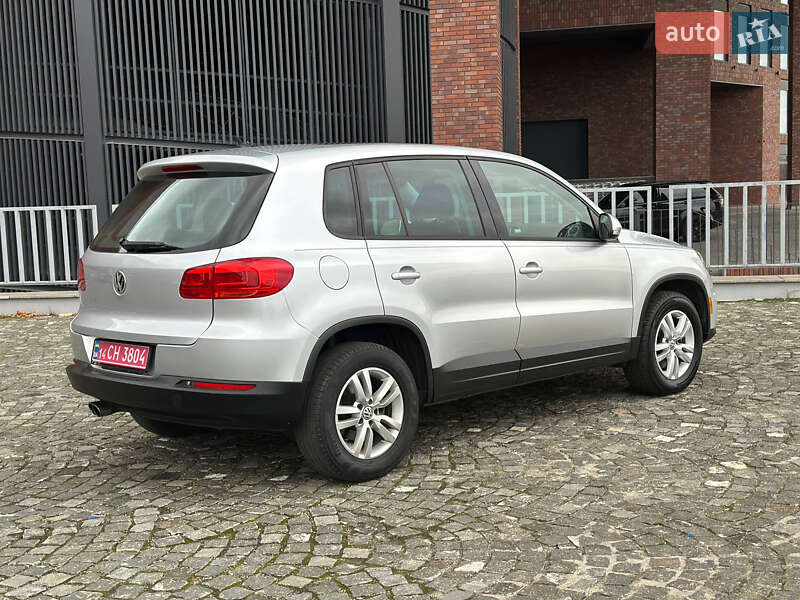 Внедорожник / Кроссовер Volkswagen Tiguan 2013 в Днепре