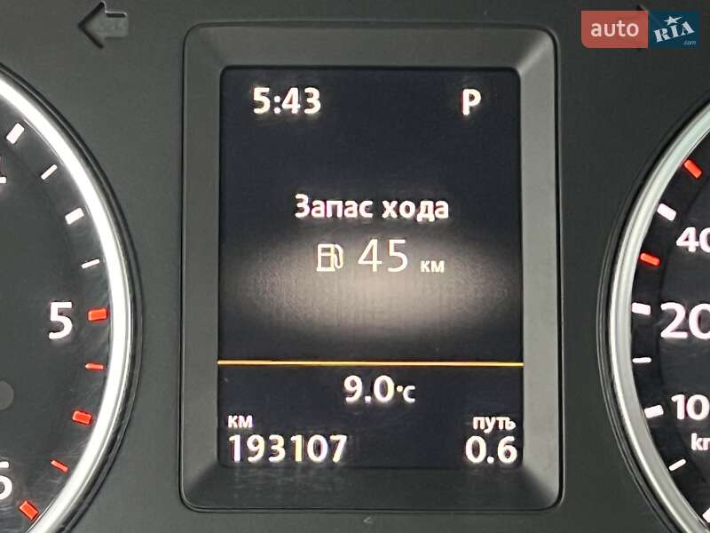 Позашляховик / Кросовер Volkswagen Tiguan 2015 в Львові