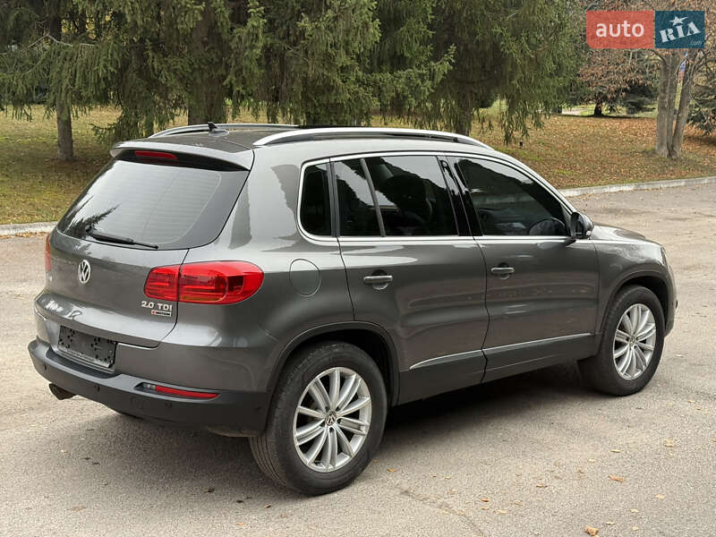 Внедорожник / Кроссовер Volkswagen Tiguan 2016 в Краснограде фото 25 Внедорожник / Кроссовер Volkswagen Tiguan 2016 в Краснограде