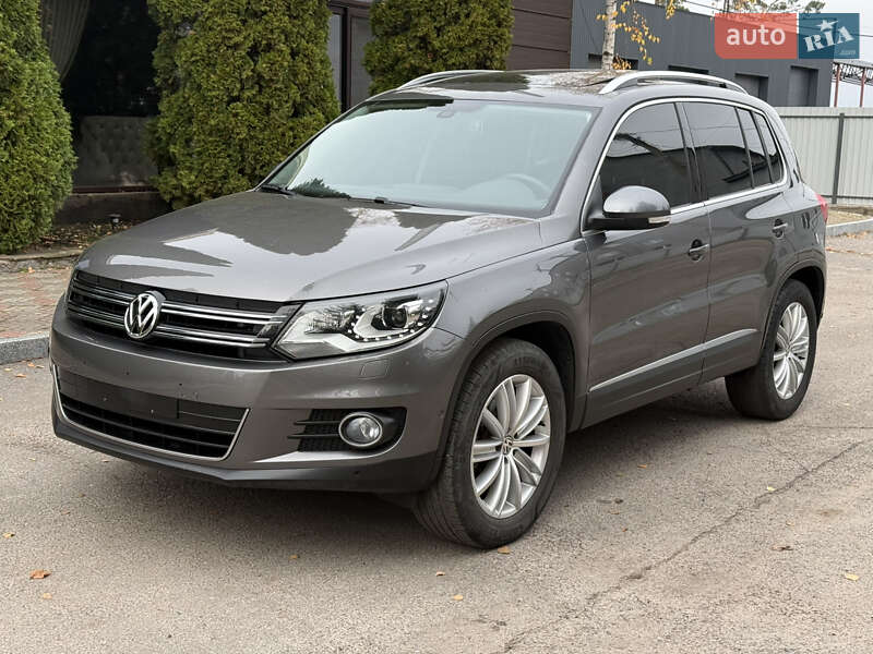 Внедорожник / Кроссовер Volkswagen Tiguan 2016 в Краснограде фото 29 Внедорожник / Кроссовер Volkswagen Tiguan 2016 в Краснограде