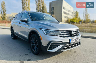 Внедорожник / Кроссовер Volkswagen Tiguan 2024 в Киеве