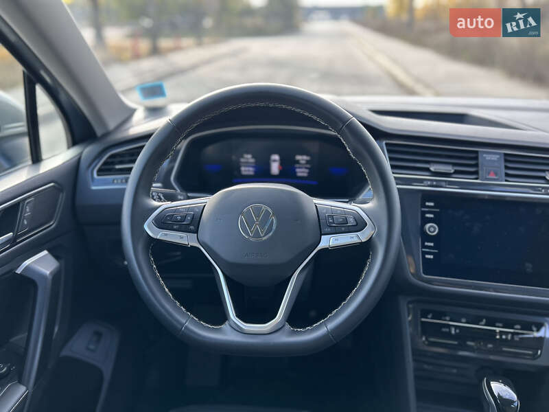 Внедорожник / Кроссовер Volkswagen Tiguan 2024 в Киеве
