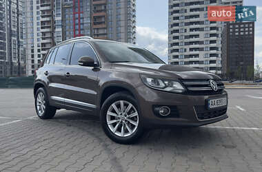 Позашляховик / Кросовер Volkswagen Tiguan 2013 в Києві