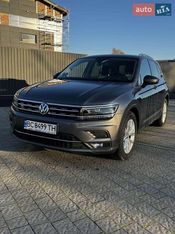 Внедорожник / Кроссовер Volkswagen Tiguan 2019 в Львове