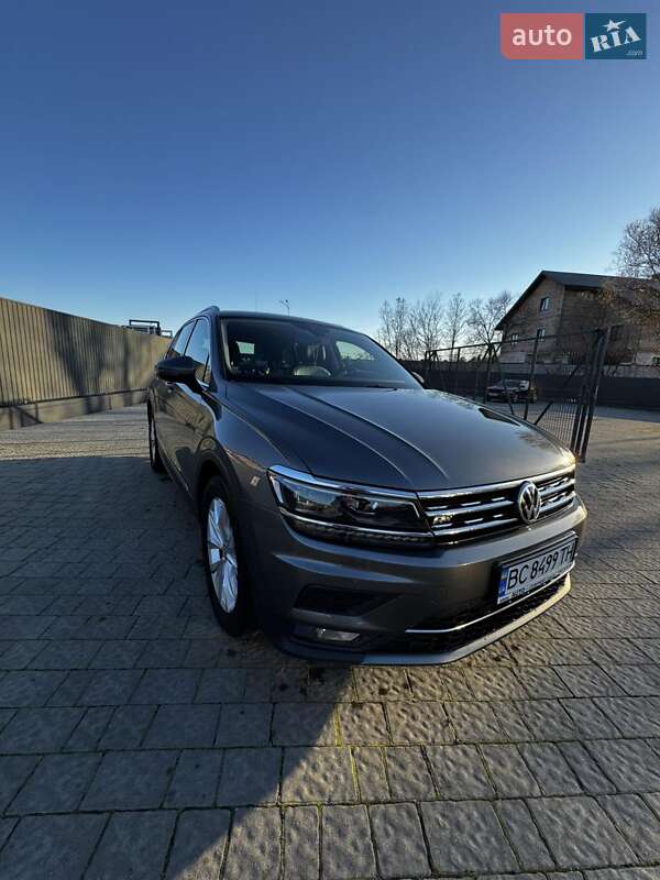 Внедорожник / Кроссовер Volkswagen Tiguan 2019 в Львове