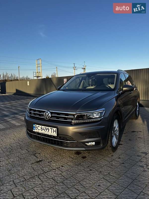 Внедорожник / Кроссовер Volkswagen Tiguan 2019 в Львове