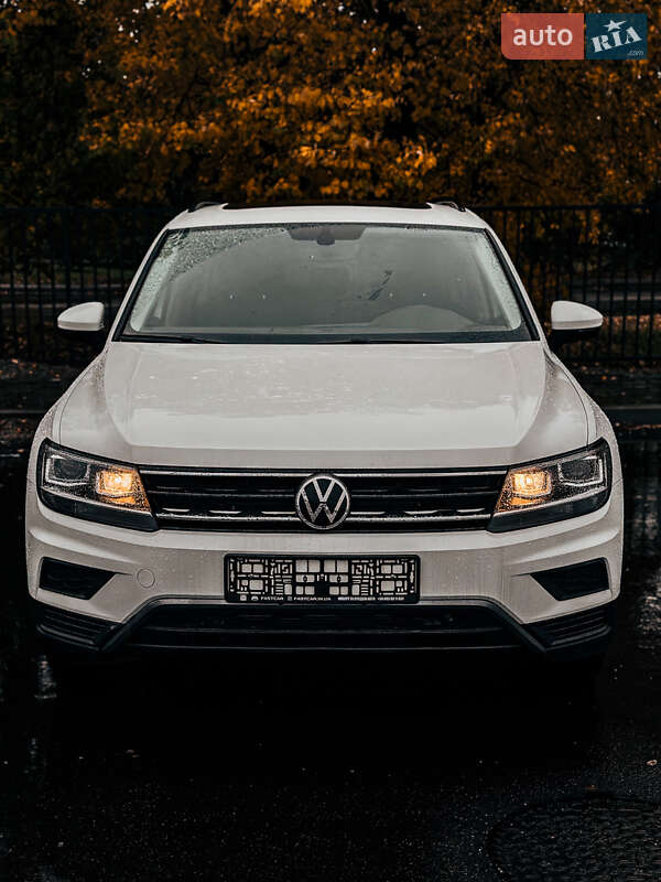 Позашляховик / Кросовер Volkswagen Tiguan 2020 в Чернігові