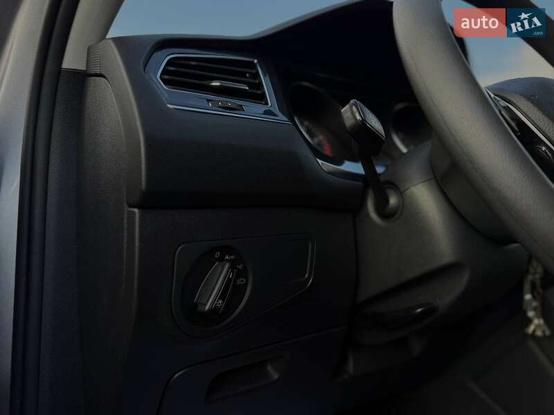 Внедорожник / Кроссовер Volkswagen Tiguan 2020 в Львове фото 11 Внедорожник / Кроссовер Volkswagen Tiguan 2020 в Львове