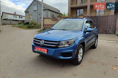 Позашляховик / Кросовер Volkswagen Tiguan 2017 в Дубні