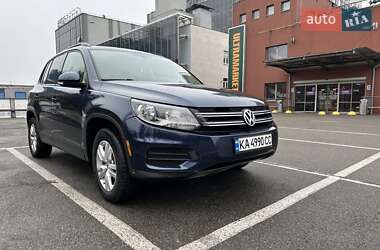 Позашляховик / Кросовер Volkswagen Tiguan 2015 в Житомирі