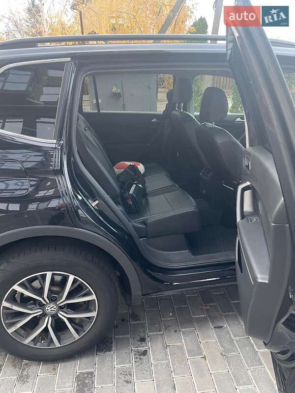 Внедорожник / Кроссовер Volkswagen Tiguan 2019 в Полтаве