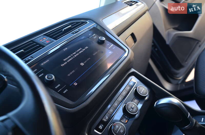 Позашляховик / Кросовер Volkswagen Tiguan 2018 в Дрогобичі