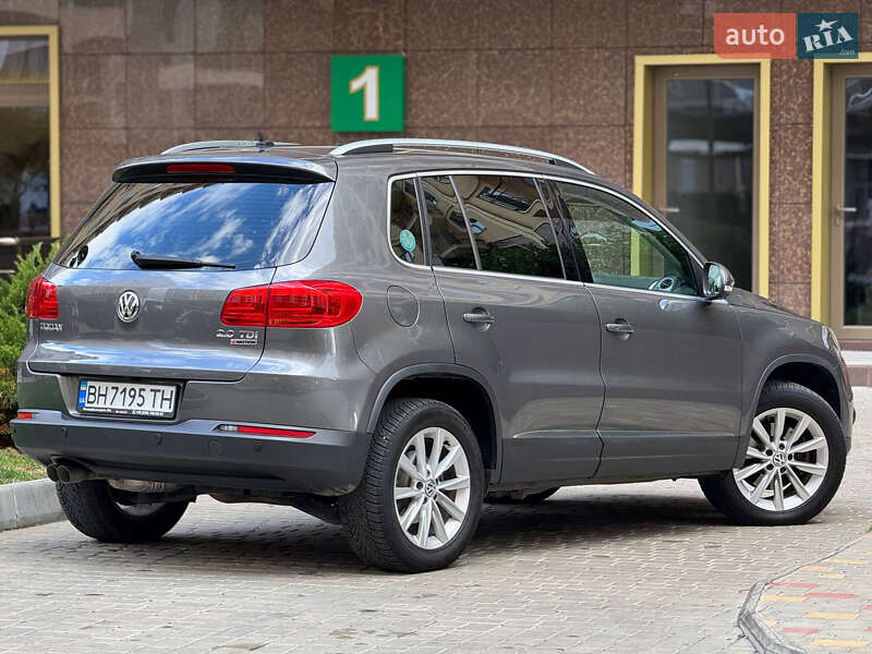 Внедорожник / Кроссовер Volkswagen Tiguan 2016 в Одессе фото 12 Внедорожник / Кроссовер Volkswagen Tiguan 2016 в Одессе