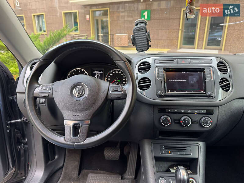 Внедорожник / Кроссовер Volkswagen Tiguan 2016 в Одессе фото 16 Внедорожник / Кроссовер Volkswagen Tiguan 2016 в Одессе