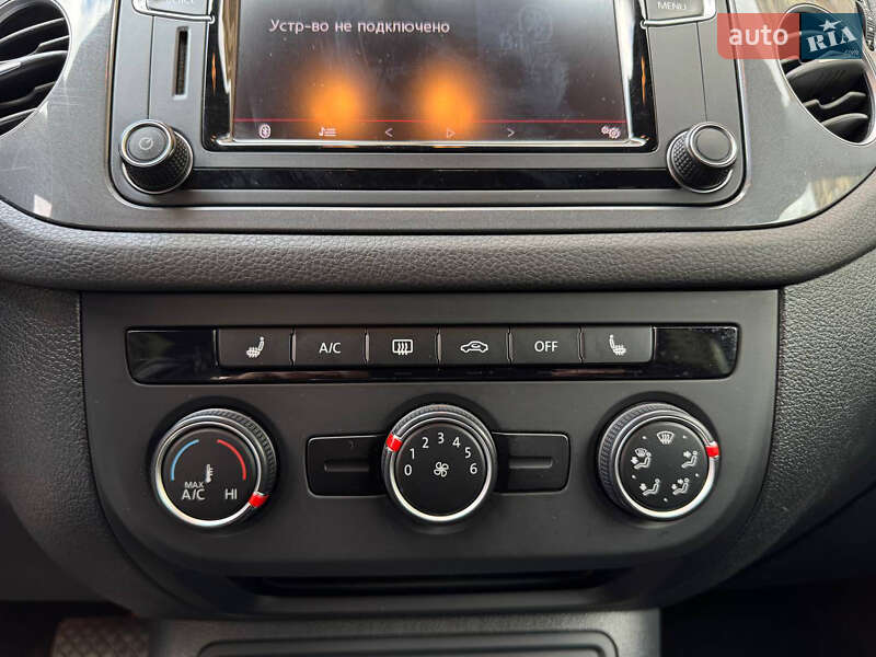 Внедорожник / Кроссовер Volkswagen Tiguan 2016 в Одессе фото 23 Внедорожник / Кроссовер Volkswagen Tiguan 2016 в Одессе