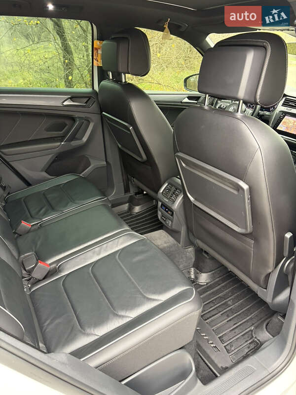 Внедорожник / Кроссовер Volkswagen Tiguan 2017 в Кременчуге