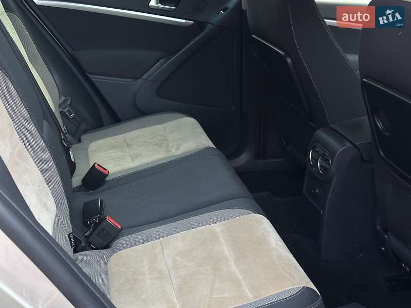 Внедорожник / Кроссовер Volkswagen Tiguan 2014 в Виннице