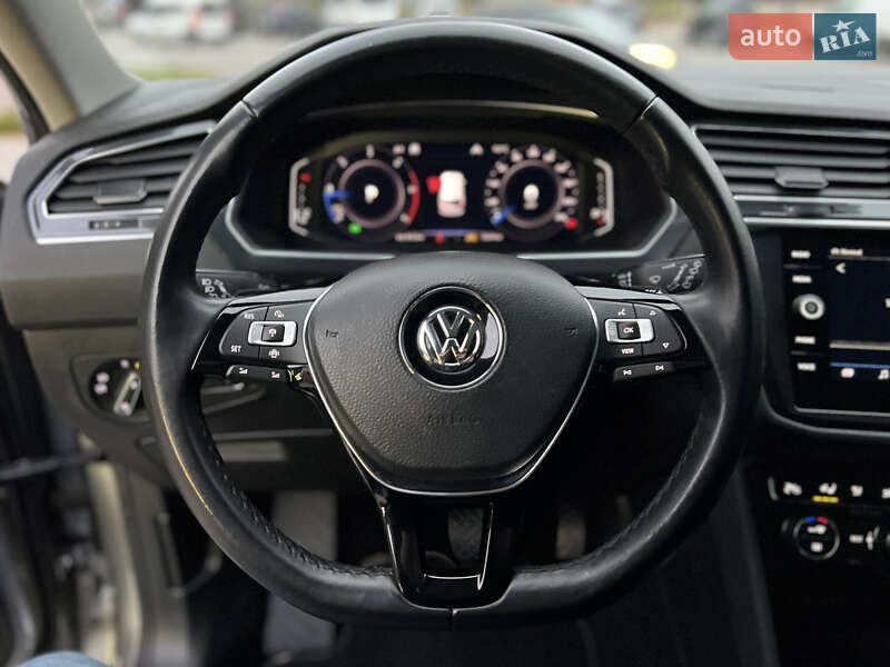 Внедорожник / Кроссовер Volkswagen Tiguan 2020 в Львове фото 13 Внедорожник / Кроссовер Volkswagen Tiguan 2020 в Львове
