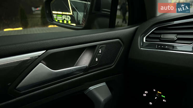 Внедорожник / Кроссовер Volkswagen Tiguan 2020 в Львове фото 25 Внедорожник / Кроссовер Volkswagen Tiguan 2020 в Львове