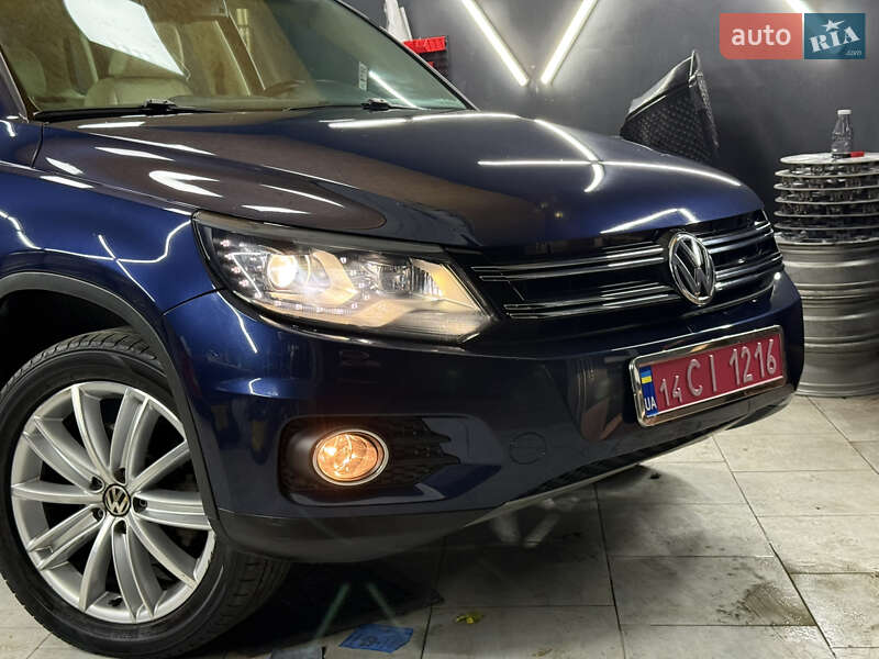Внедорожник / Кроссовер Volkswagen Tiguan 2015 в Бориславе