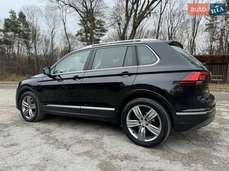 Внедорожник / Кроссовер Volkswagen Tiguan 2017 в Бережанах