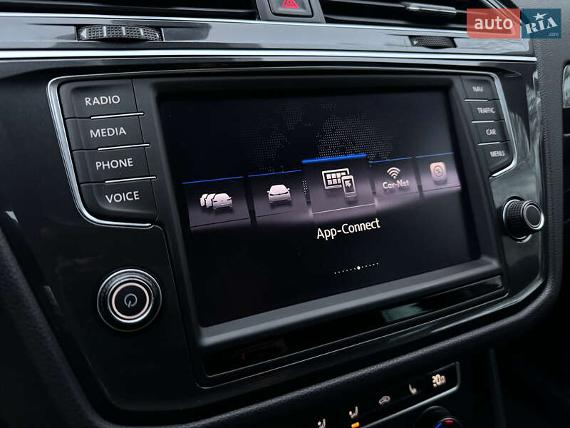 Внедорожник / Кроссовер Volkswagen Tiguan 2017 в Бережанах