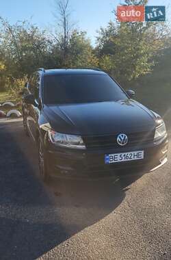 Позашляховик / Кросовер Volkswagen Tiguan 2018 в Южному