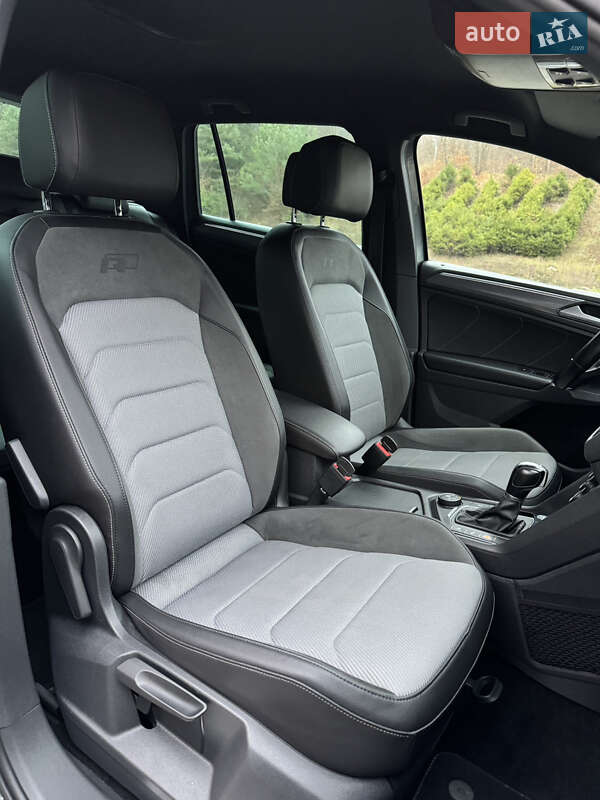 Внедорожник / Кроссовер Volkswagen Tiguan 2017 в Бережанах