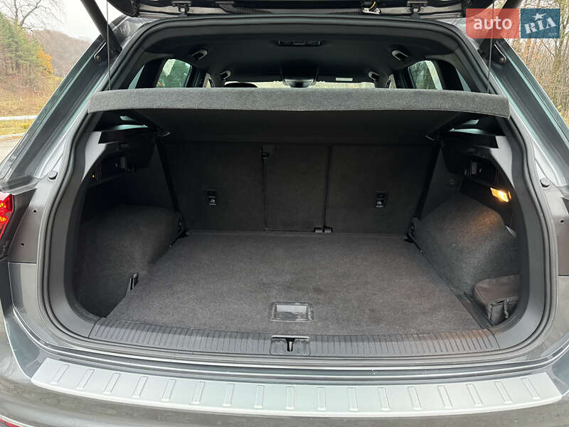 Внедорожник / Кроссовер Volkswagen Tiguan 2017 в Бережанах