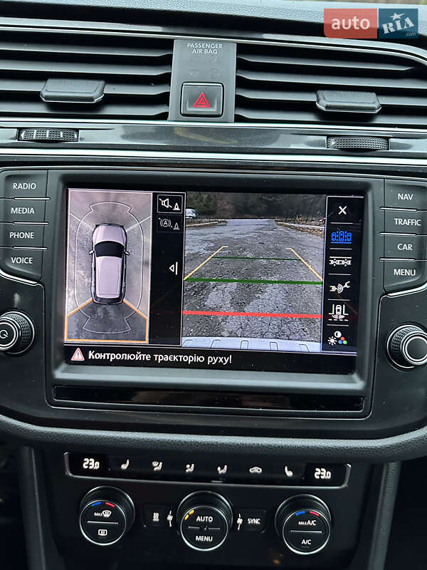 Внедорожник / Кроссовер Volkswagen Tiguan 2017 в Бережанах