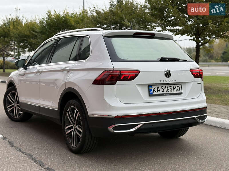 Позашляховик / Кросовер Volkswagen Tiguan 2022 в Києві