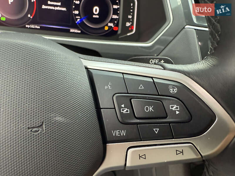 Позашляховик / Кросовер Volkswagen Tiguan 2022 в Києві