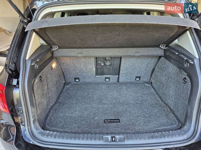 Внедорожник / Кроссовер Volkswagen Tiguan 2016 в Снятине